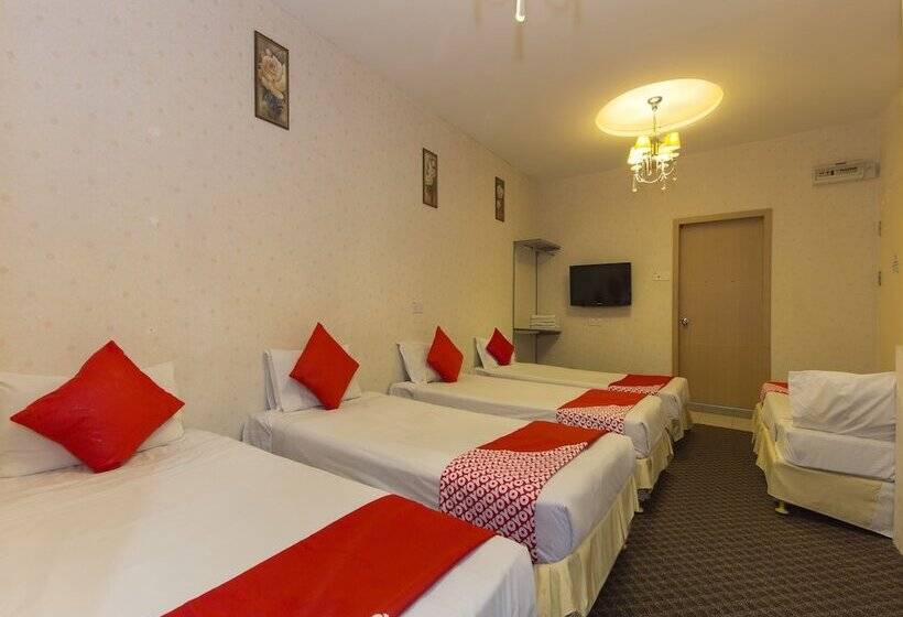 Hotel The Crown Borneo