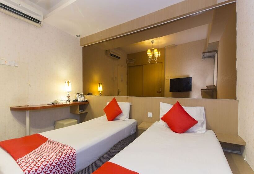 Hotel The Crown Borneo