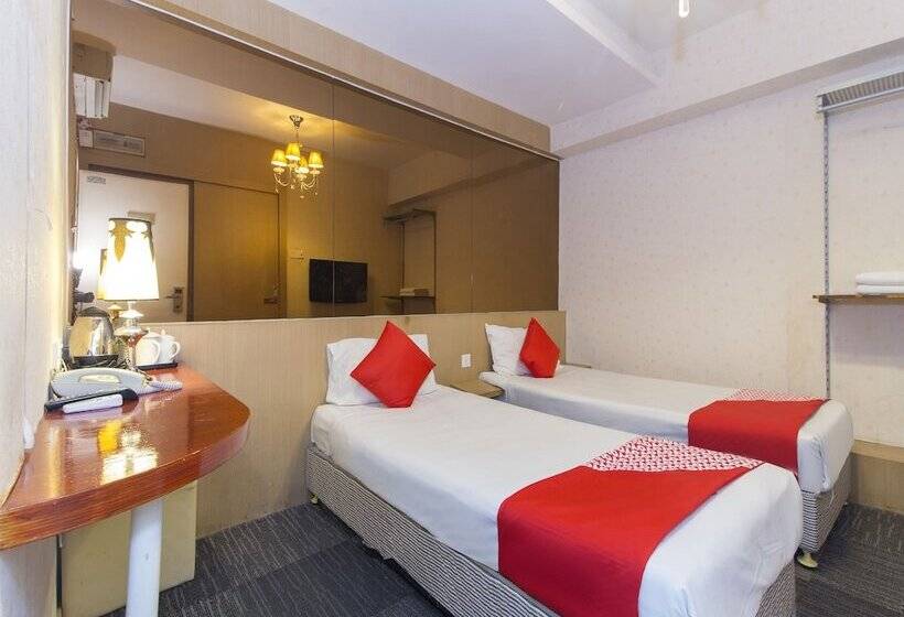 Hotel The Crown Borneo