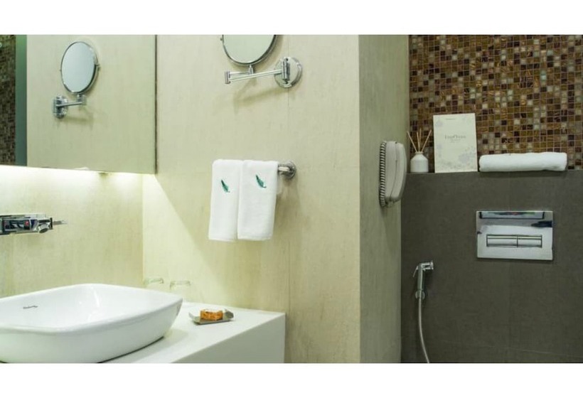 Hotel The Fern Residency Mumbai