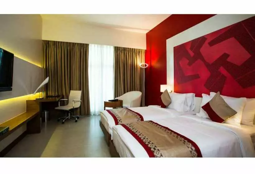 Отель The Fern Residency Mumbai