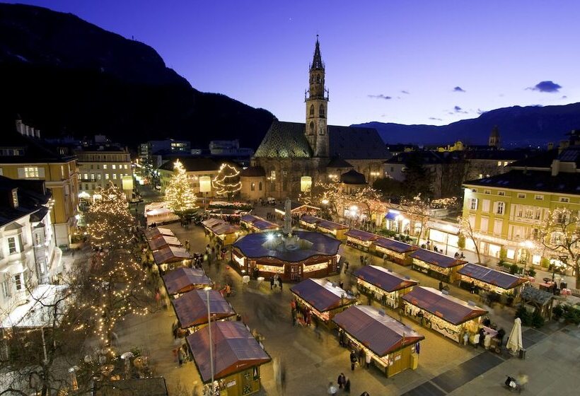 هتل Villa Kastelruth