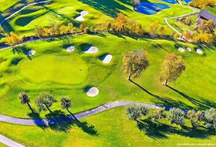 هتل Villa Kastelruth