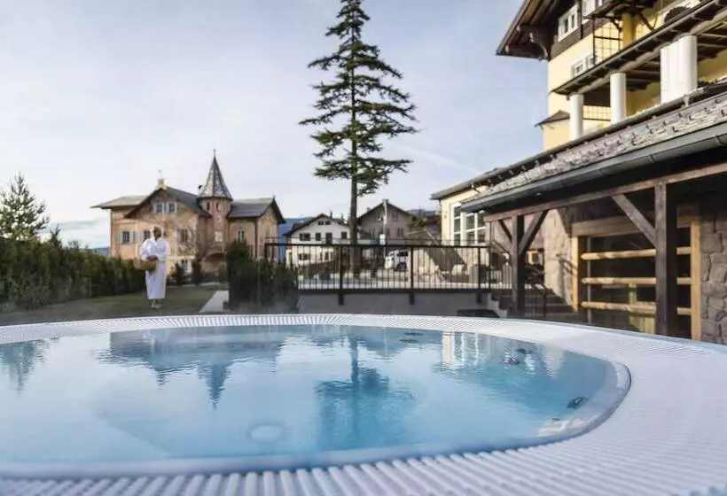 هتل Villa Kastelruth