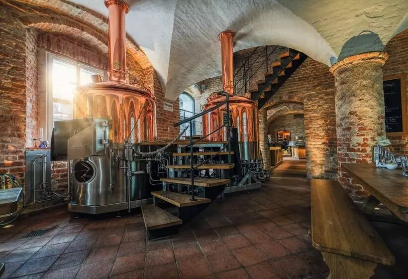 ホテル Wasserschloss Mellenthin