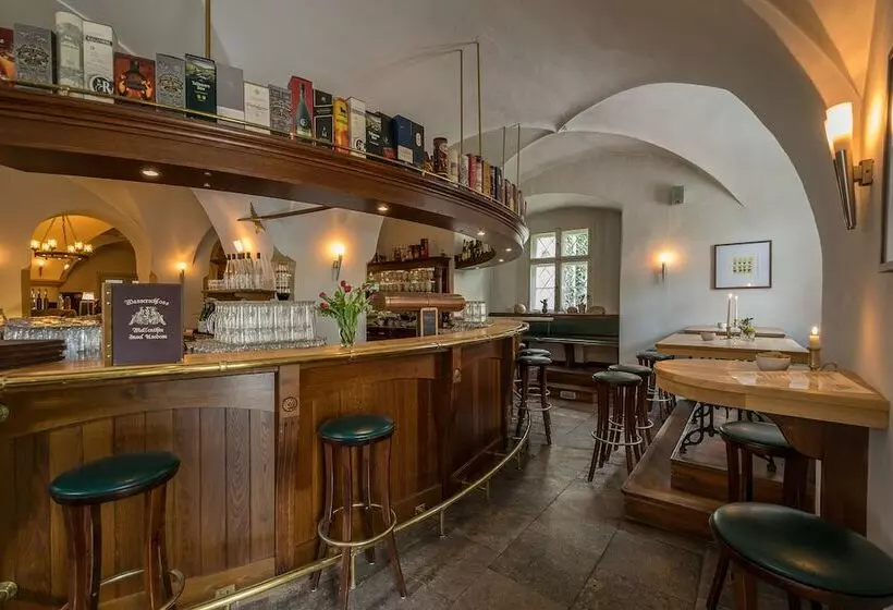 ホテル Wasserschloss Mellenthin