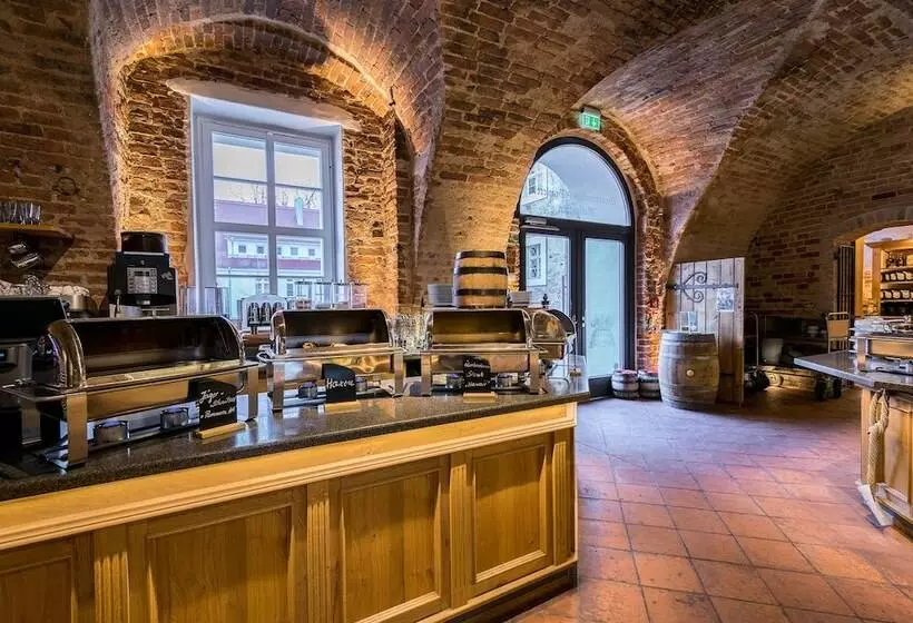 ホテル Wasserschloss Mellenthin