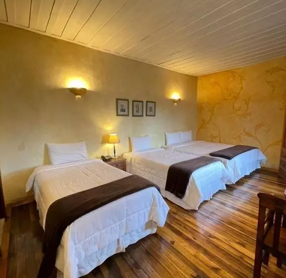 Nass Casa Del Aguila