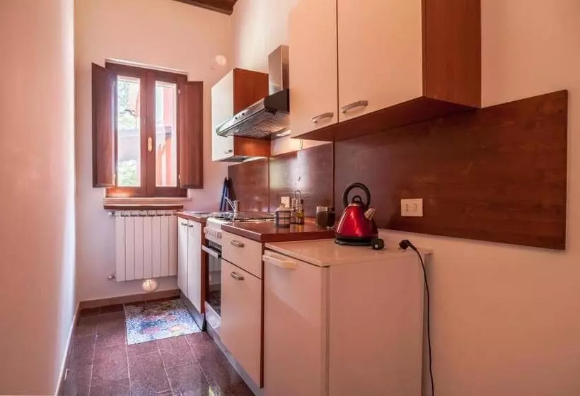 레지던스 Agriturismo Oasi Torre Del Colle