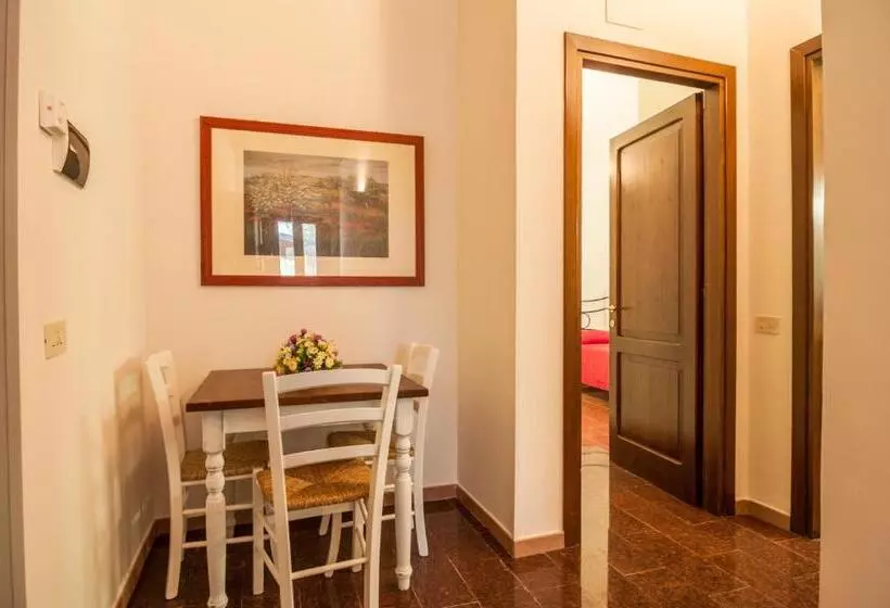 레지던스 Agriturismo Oasi Torre Del Colle