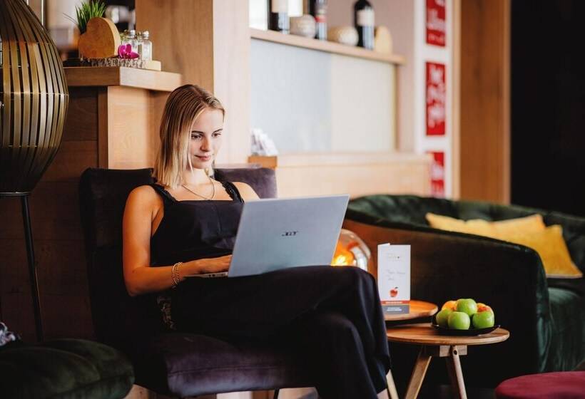 Schieners Hotel & Apfelhof Apartments