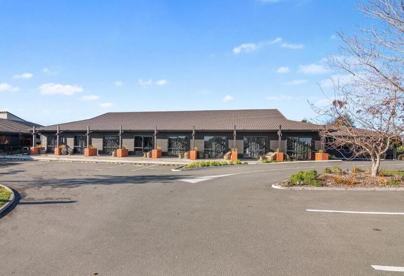 Riverside Hotel Marlborough