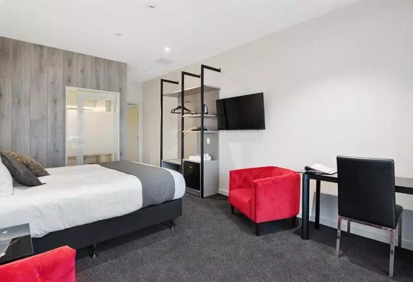 Riverside Hotel Marlborough