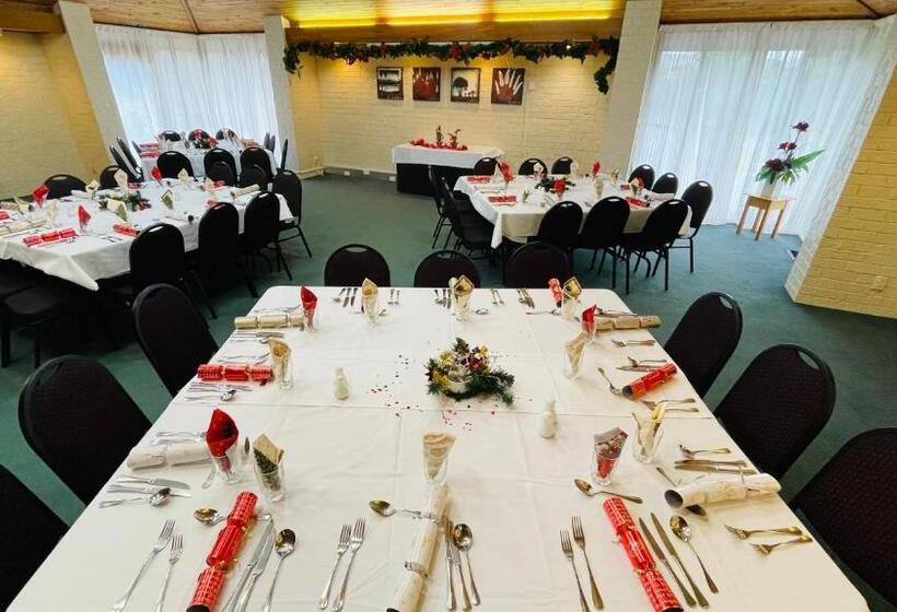 Riverside Hotel Marlborough