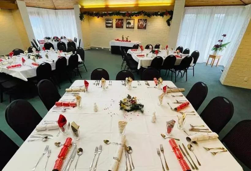 Riverside Hotel Marlborough