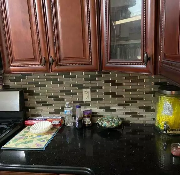 پانسیون A Lavish Room In Queens