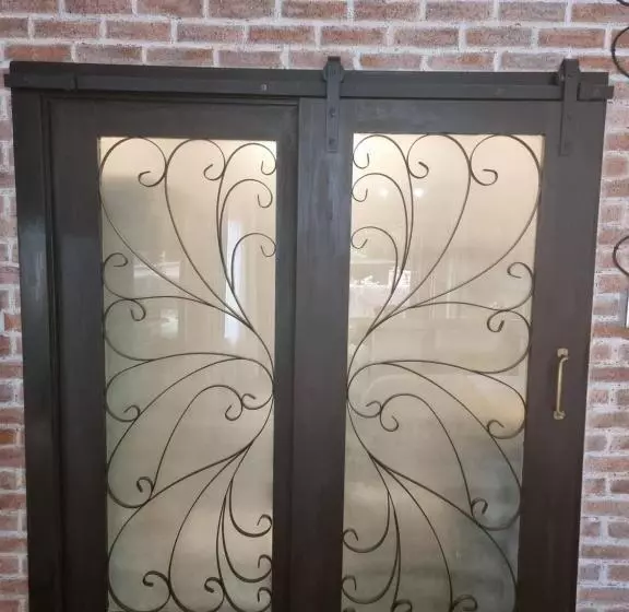 Majatalo La Casa Nostra Villa Rose Garden Carmella