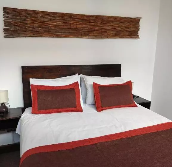 هاستل Hostal Geosol