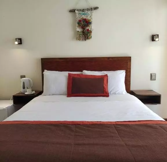 هاستل Hostal Geosol