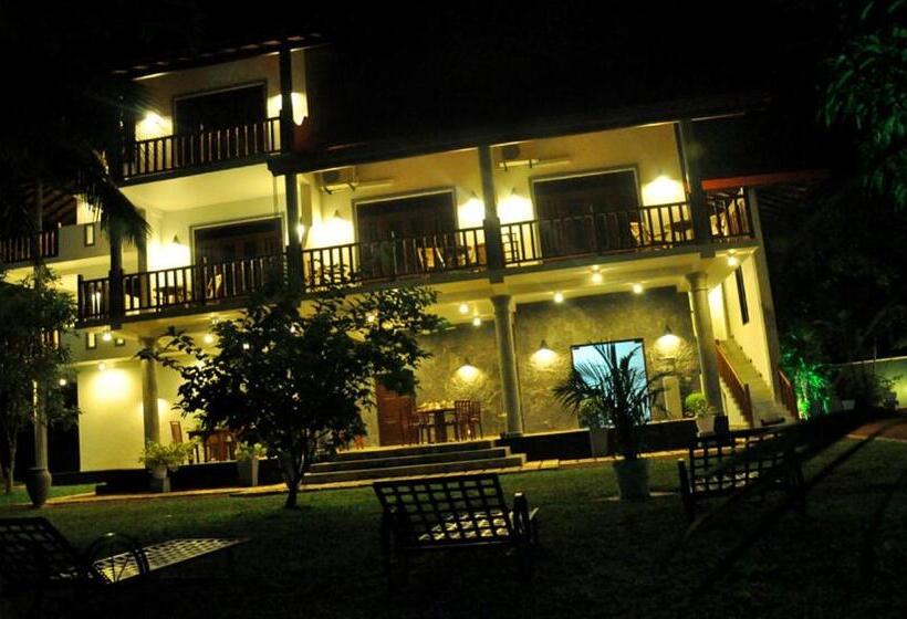 Bed and Breakfast Canal Villa