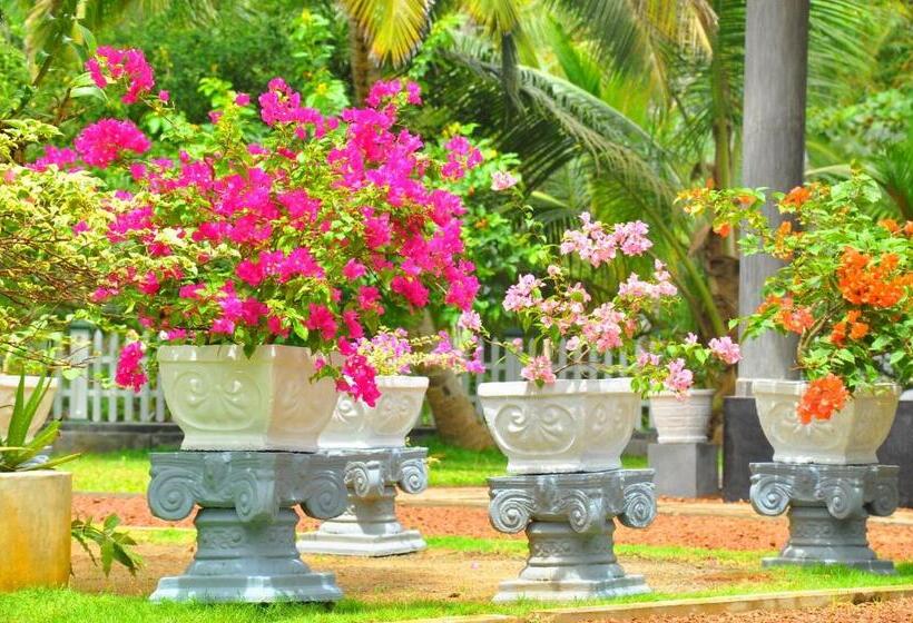 Bed and Breakfast Canal Villa