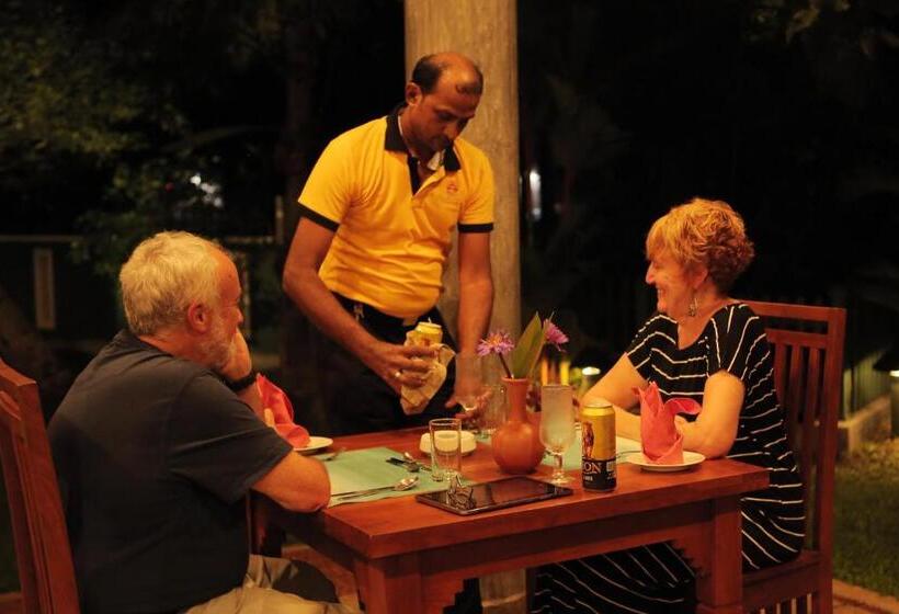 Bed and Breakfast Canal Villa