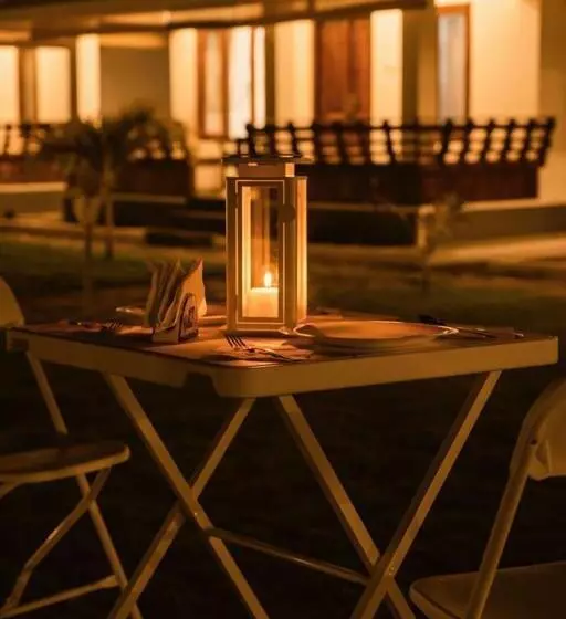 Hotelli The Marine Pride Beach Resort & Spa