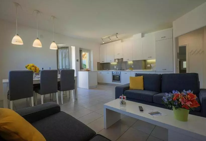 Residence Girasole Casa Gialla