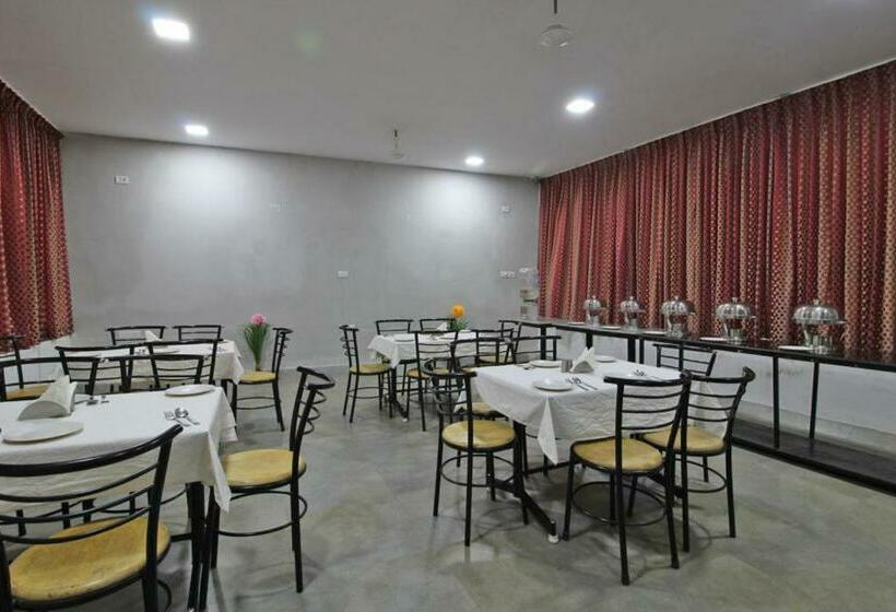 Resort La Flora Cloud 9 Yelagiri