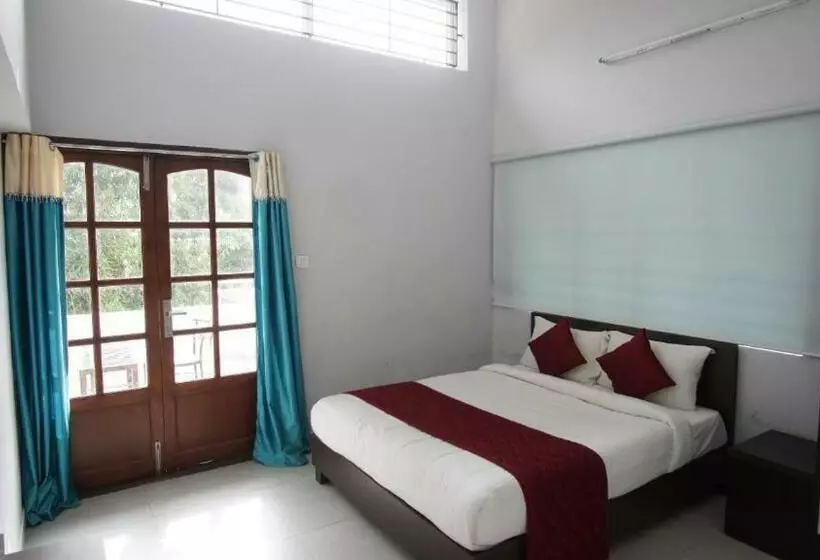 Lomakeskus La Flora Cloud 9 Yelagiri