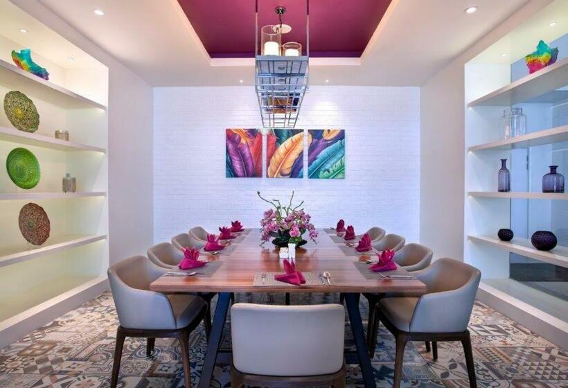 فندق Avangio Kota Kinabalu