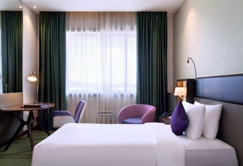 فندق Avangio Kota Kinabalu