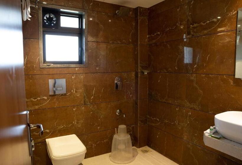 호텔 Gold Crest Business