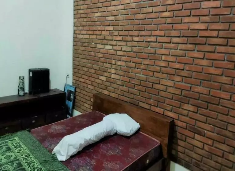 پانسیون Borobudur Kampung Homestay Karsidi