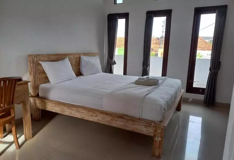ペンション Urban Jungle House Bali