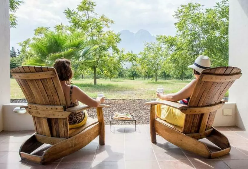 Majatalo Hoogwater Cottage