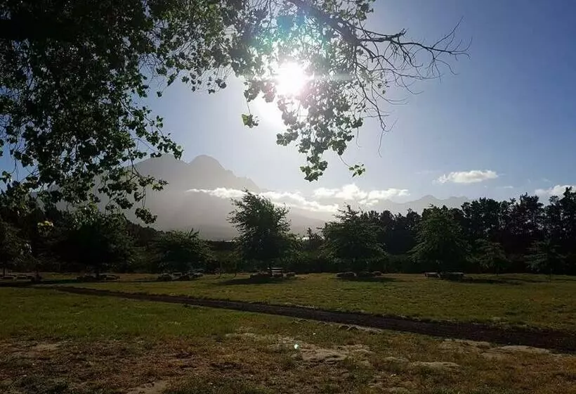 Majatalo Hoogwater Cottage