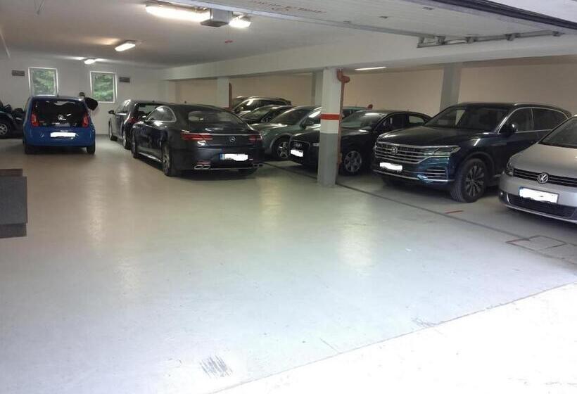 膳宿费 Suterénní Pokoj V Penzionu Kubu