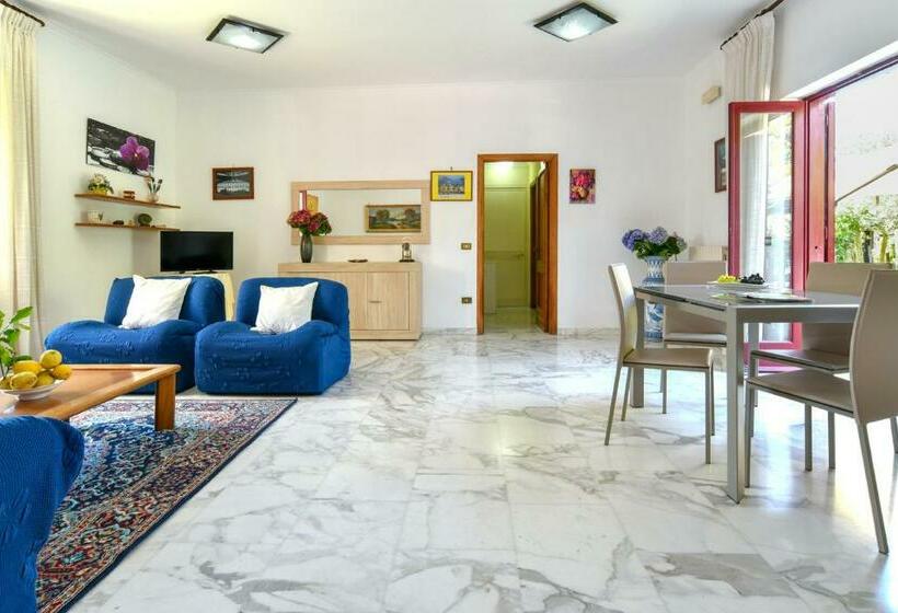 Green Paradise Holidays Villa Apartment