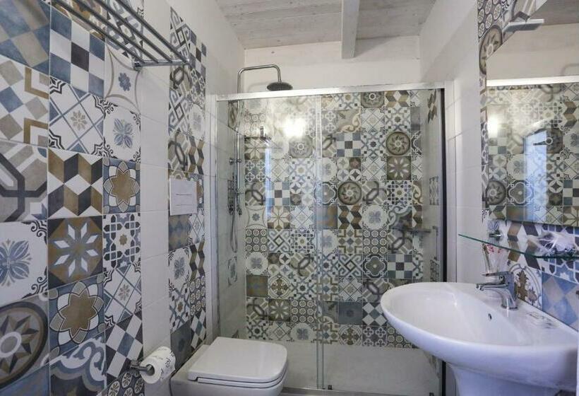 פנסיון Le Rooms