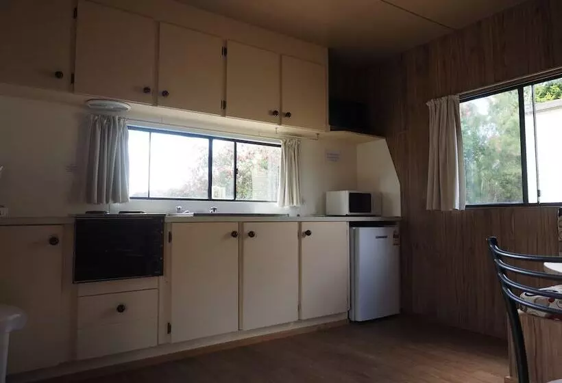 Burnie Ocean View Motel And Holiday Caravan Park