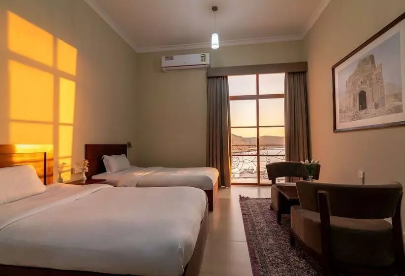 هتل Al Ayjah Plaza