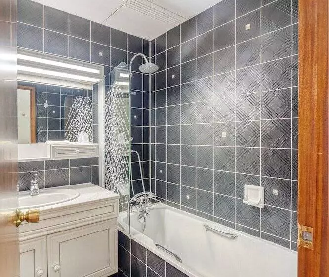 Contact Hôtel Limoges Hotel Des Deux Moulins