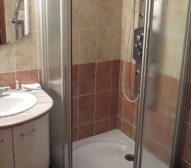 Contact Hôtel Limoges Hotel Des Deux Moulins