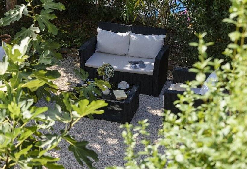 בית מלון כפרי Domaine Du Calidianus