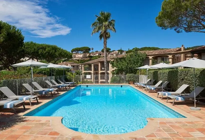 هتل Domaine Du Calidianus