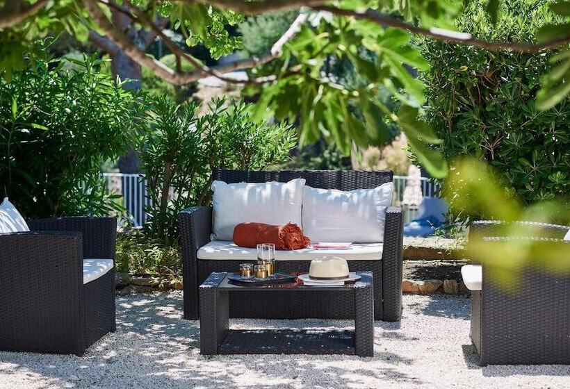 בית מלון כפרי Domaine Du Calidianus