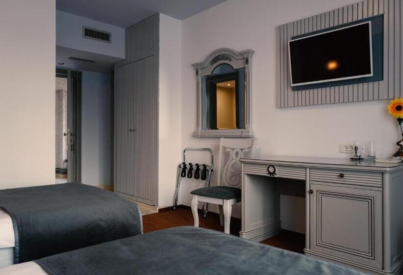 בית מלון כפרי Eden