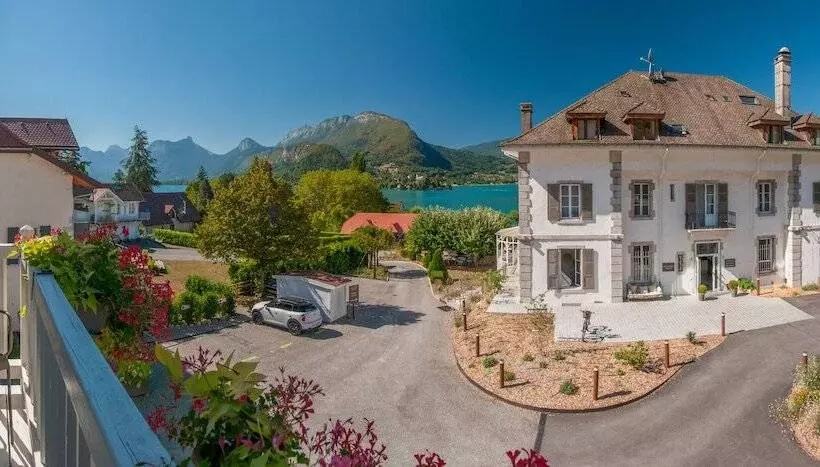 Отель Hôtel Beau Site Talloires B Spa