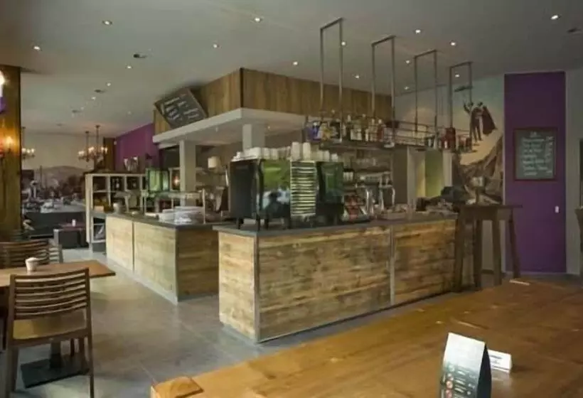 בית מלון כפרי Hôtel Oasis